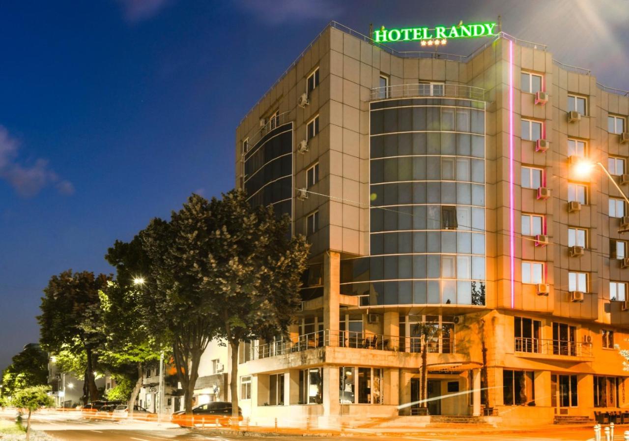 Hotel Randy Констанца Екстериор снимка
