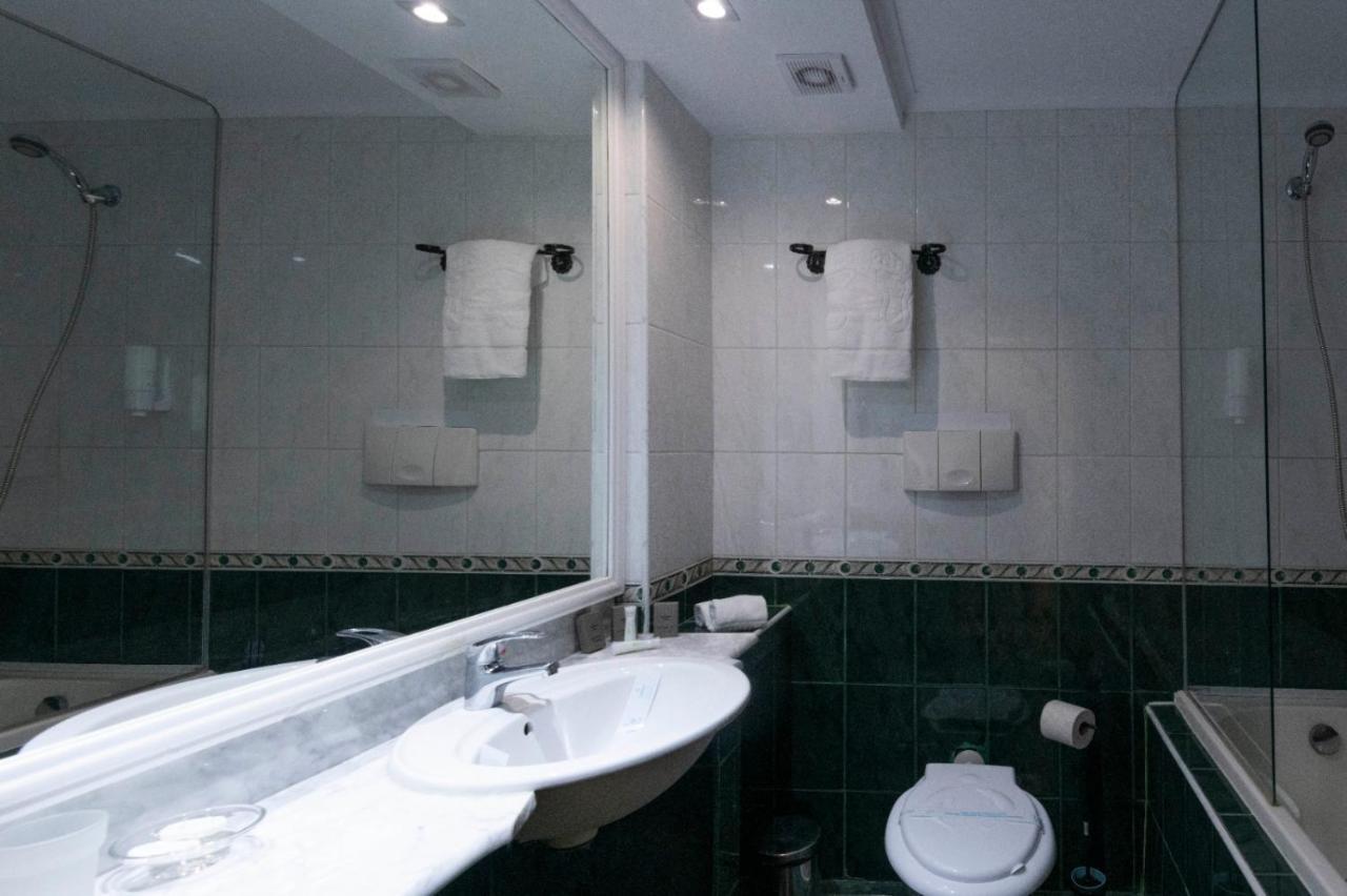 Hotel Randy Констанца Екстериор снимка