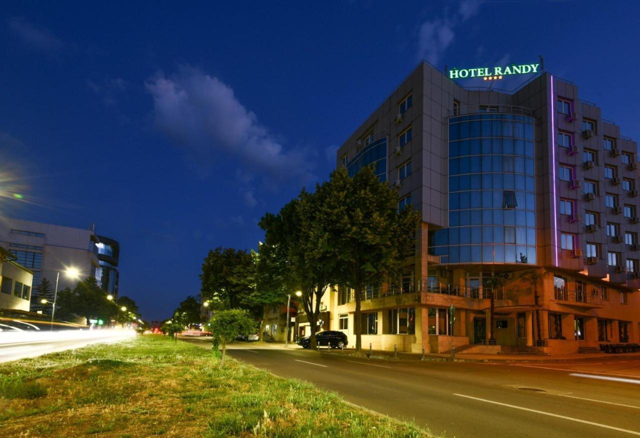Hotel Randy Констанца Екстериор снимка