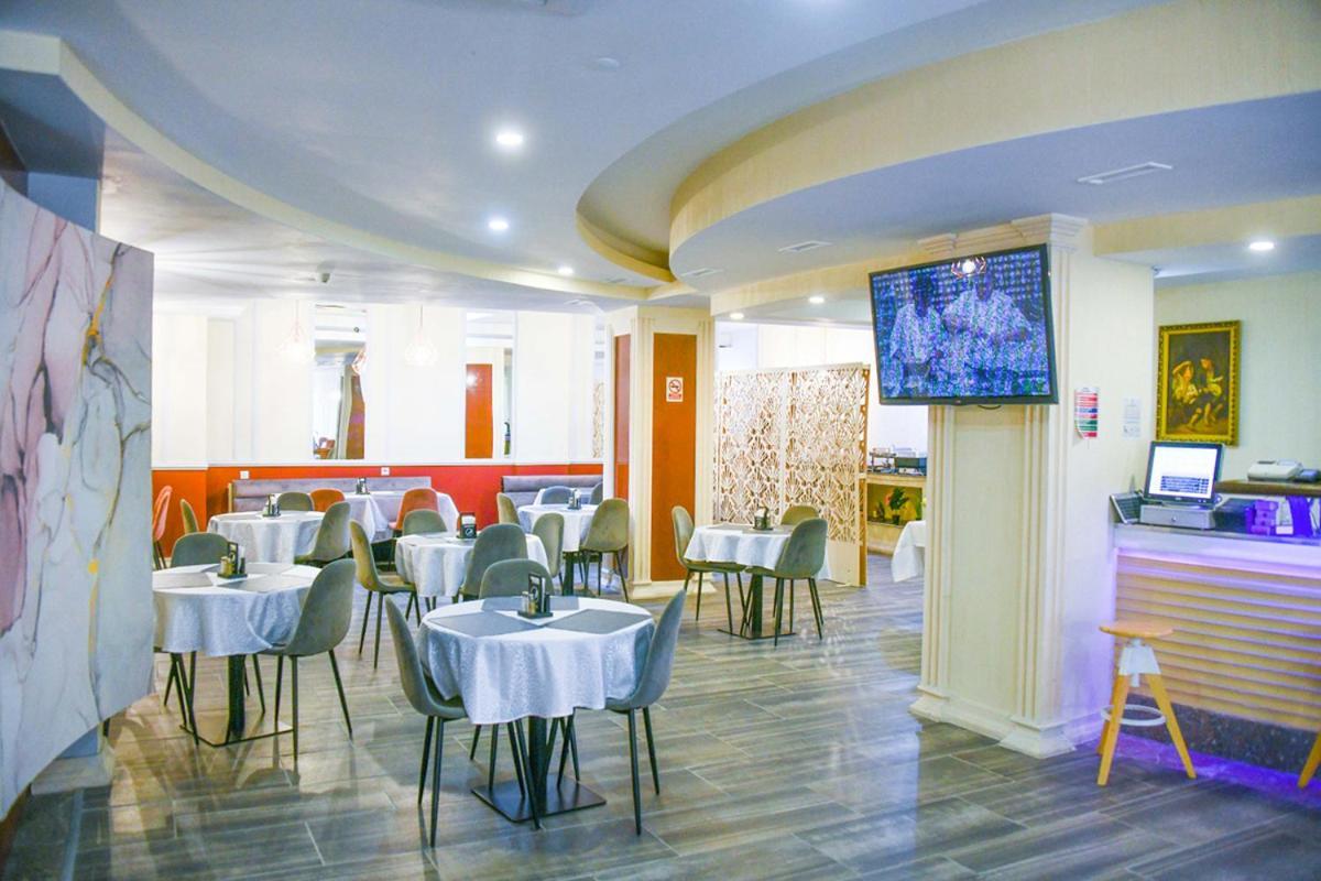Hotel Randy Констанца Екстериор снимка