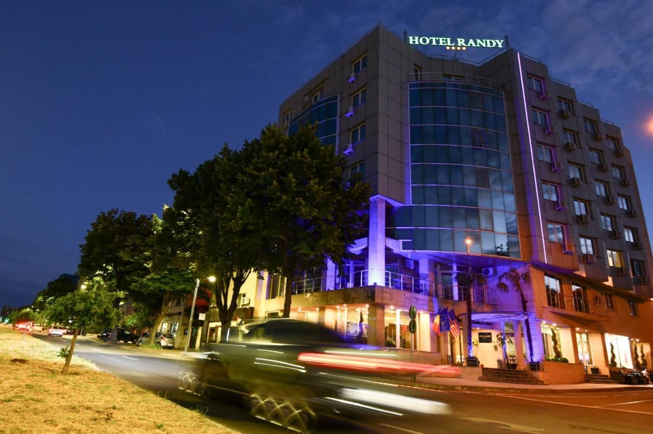 Hotel Randy Констанца Екстериор снимка